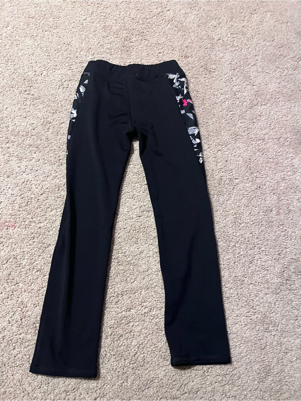 Black Athletic Leggings with Geometric Side Panels